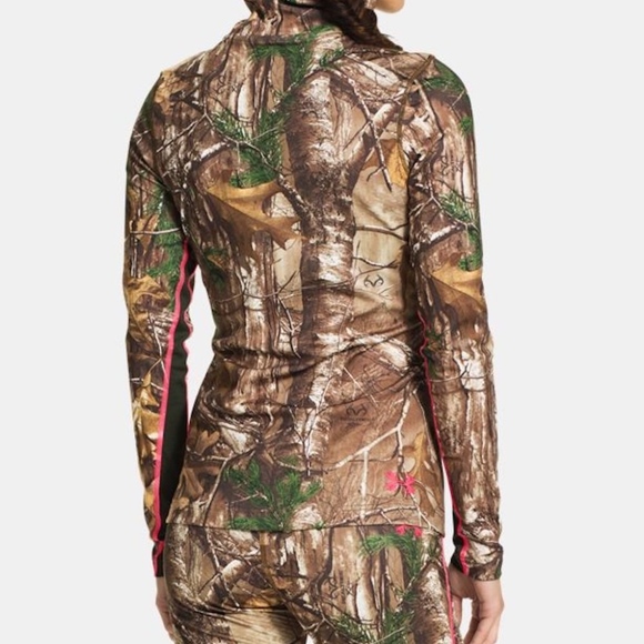 NWT Under Armour compression top small - Picture 6 of 6